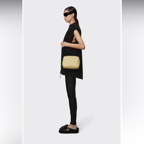 NWT! Rains‎ Box Bag In Sand - Picture 5 of 6